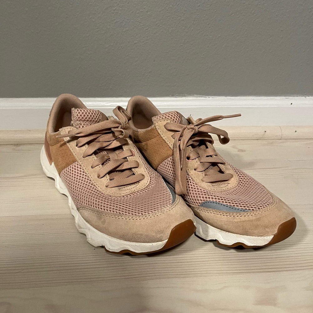 Blush Pink Sorel Shoes